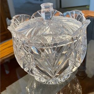 Noritake Crystal Clear Decorative Jar